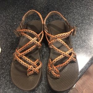 Ladies Chacos!! size 10w